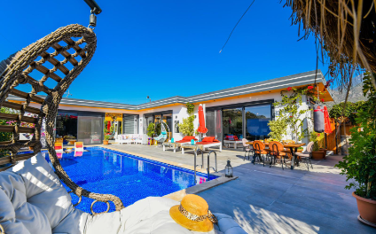 Villa Colourful (2169)