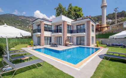 Villa Faralya Palace (1328)
