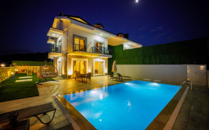 Villa Letonya 2 (1560)