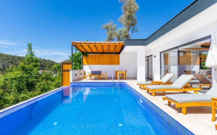 Villa Nightfall  (2352)