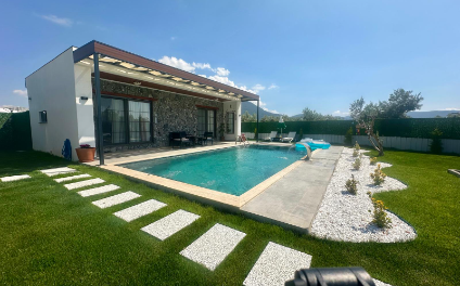 Villa Nora (1944)