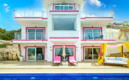 Villa Pool Party (2343)