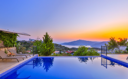 Villa Summit (2281)